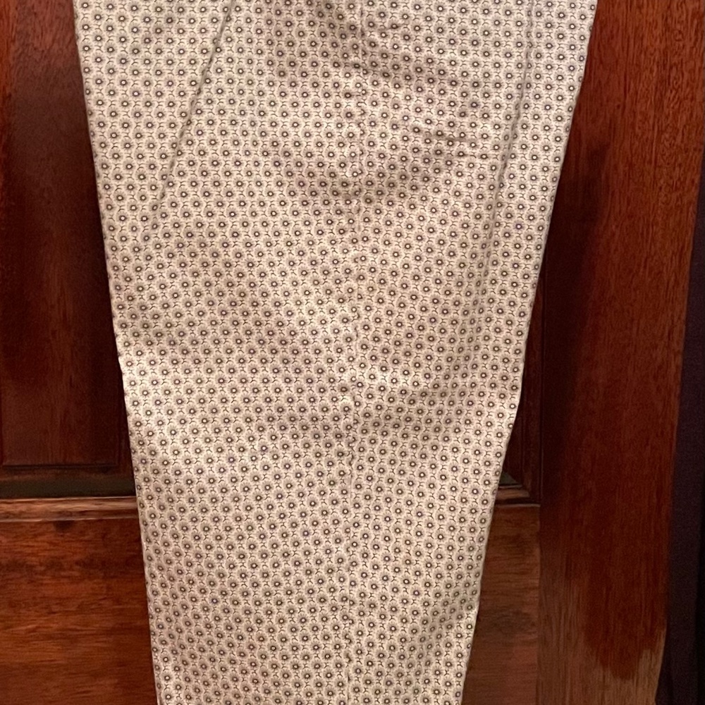 Talbots Stretch, Flower Pattern Stretch Crop Pant - Size 6